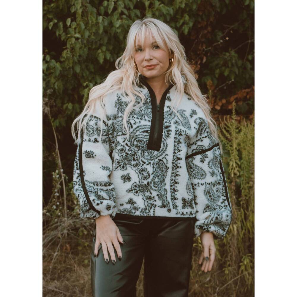 NEW PROMESA paisley sherpa long sleeve jacket in ink and ivory